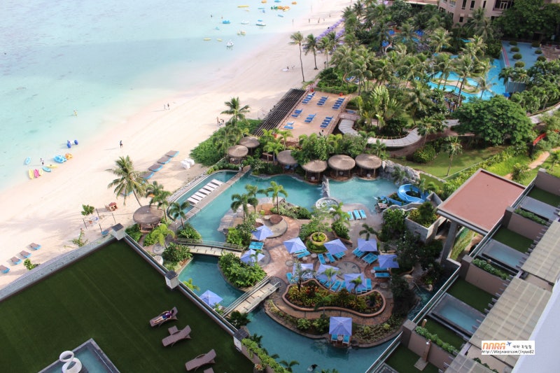 두짓타니 Dusit Thani 괌 리조트호텔 수영장 원문 사진 2